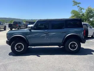 Ford Bronco 2022 4x4 Base Advanced 4dr SUV