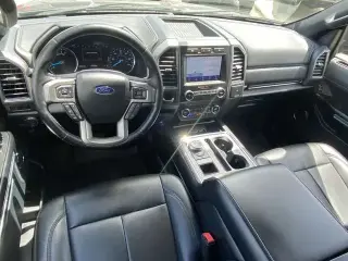 Ford Expedition 2021 4x2 XLT 4dr SUV