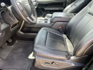 Ford Expedition 2021 4x2 XLT 4dr SUV