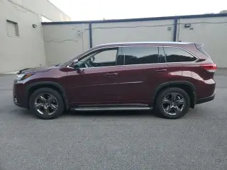 Toyota Highlander 2017 AWD Limited 4dr SUV