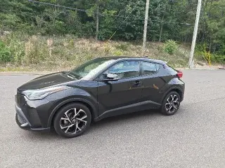 Toyota C-HR 2022 XLE 4dr Crossover