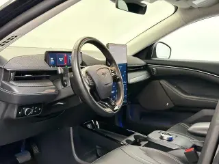 Ford Mustang Mach-E 2023 AWD Premium 4dr SUV