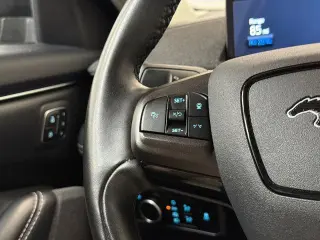 Ford Mustang Mach-E 2023 AWD Premium 4dr SUV
