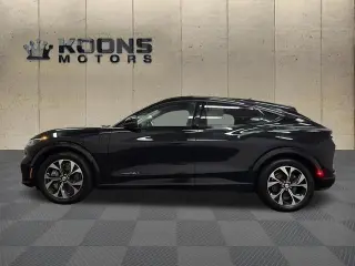 Ford Mustang Mach-E 2023 AWD Premium 4dr SUV