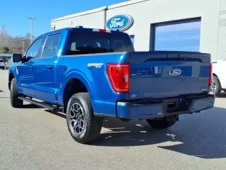 Ford F-150 2023 4x4 Platinum 4dr SuperCrew 6.5 ft. SB