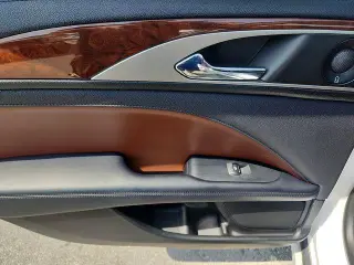 Lincoln MKZ 2019 AWD Reserve II 4dr Sedan