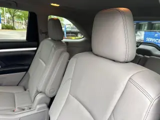 Toyota Highlander 2017 AWD XLE 4dr SUV