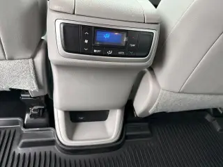 Toyota Highlander 2017 AWD XLE 4dr SUV