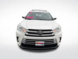 Toyota Highlander 2017 AWD XLE 4dr SUV