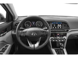 Hyundai ELANTRA 2019 Limited 4dr Sedan