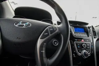 Hyundai ELANTRA GT 2017 4dr Hatchback 6A