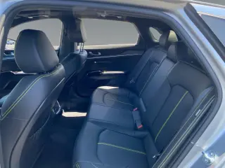 Kia K5 2025 GT 4dr Sedan