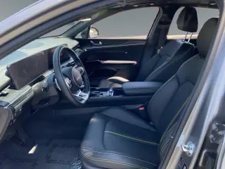 Kia K5 2025 GT 4dr Sedan