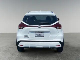 Nissan Kicks 2023 S 4dr Crossover