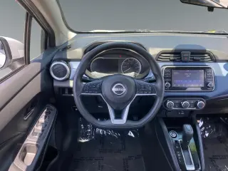 Nissan Versa 2023 SV 4dr Sedan