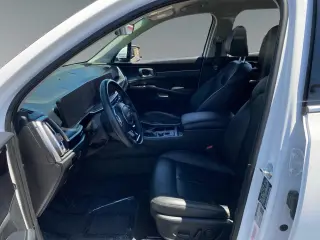 Kia Sorento 2024 AWD S 4dr SUV