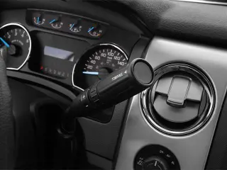 Ford F-150 2014 4x2 XL 4dr SuperCrew Styleside 5.5 ft. SB