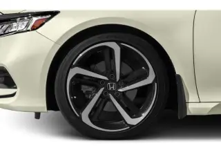 Honda Accord 2018 Sport 4dr Sedan (1.5T I4 CVT)