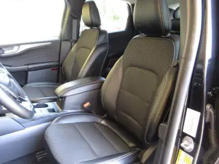 Ford Escape Plug-In Hybrid 2025 PHEV 4dr SUV