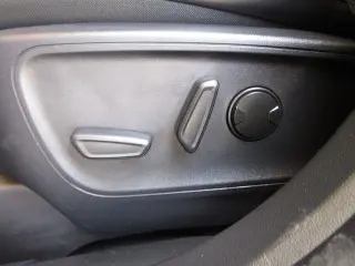 Ford Escape Plug-In Hybrid 2025 PHEV 4dr SUV