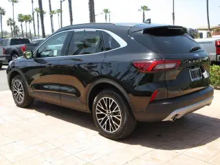 Ford Escape Plug-In Hybrid 2025 PHEV 4dr SUV