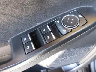 Ford Escape Plug-In Hybrid 2025 PHEV 4dr SUV