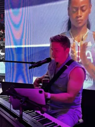 Richard Gonzalez music & 5pa