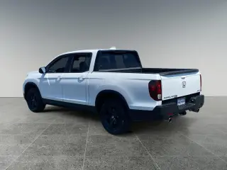 Honda Ridgeline 2022 AWD Black Edition 4dr Crew Cab 5.3 ft. SB