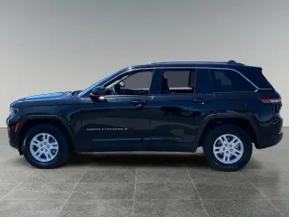 Jeep Grand Cherokee 2023 4x2 Laredo 4dr SUV