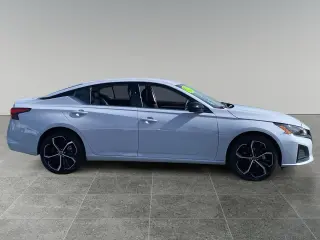 Nissan Altima 2024 AWD 2.5 SR 4dr Sedan