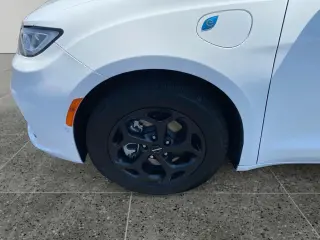 Chrysler Pacifica Hybrid 2022 Touring L 4dr Mini-Van