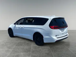 Chrysler Pacifica Hybrid 2022 Touring L 4dr Mini-Van