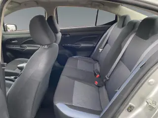 Nissan Versa 2023 SV 4dr Sedan