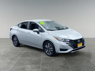 Nissan Versa 2023 SV 4dr Sedan