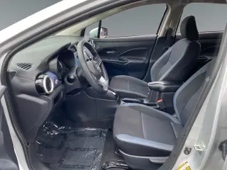 Nissan Versa 2023 SV 4dr Sedan