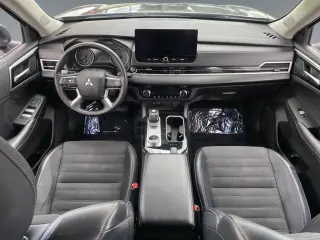 Mitsubishi Outlander 2025 AWD Trail Edition 4dr SUV