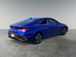 Hyundai ELANTRA 2025 Limited 4dr Sedan