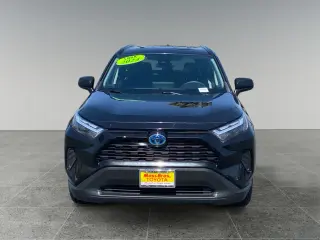 Toyota RAV4 Hybrid 2024 AWD LE 4dr SUV