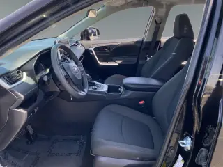 Toyota RAV4 Hybrid 2024 AWD LE 4dr SUV