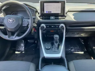 Toyota RAV4 Hybrid 2023 AWD LE 4dr SUV