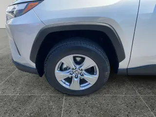 Toyota RAV4 Hybrid 2023 AWD LE 4dr SUV