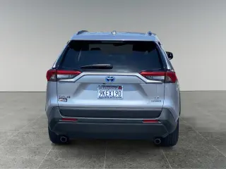 Toyota RAV4 Hybrid 2023 AWD LE 4dr SUV