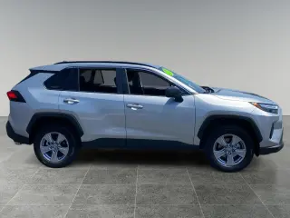 Toyota RAV4 Hybrid 2023 AWD LE 4dr SUV