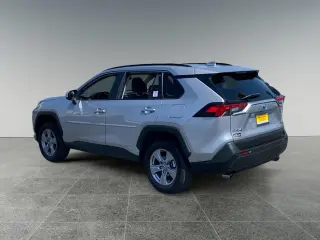 Toyota RAV4 Hybrid 2024 AWD LE 4dr SUV
