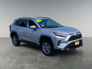 Toyota RAV4 Hybrid 2024 AWD LE 4dr SUV