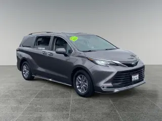 Toyota Sienna 2023 XLE 8-Passenger 4dr Mini-Van