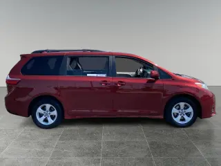 Toyota Sienna 2020 LE 7-Passenger Auto Access Seat 4dr Mini-Van