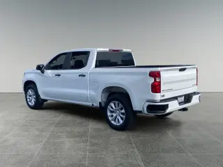 Chevrolet Silverado 1500 2026 4x2 Custom 4dr Crew Cab 5.8 ft. SB