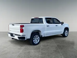 Chevrolet Silverado 1500 2026 4x2 Custom 4dr Crew Cab 5.8 ft. SB