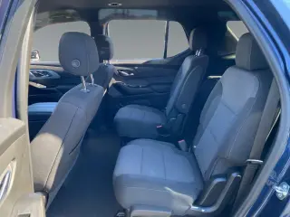 Chevrolet Traverse 2023 4x4 LT Cloth 4dr SUV